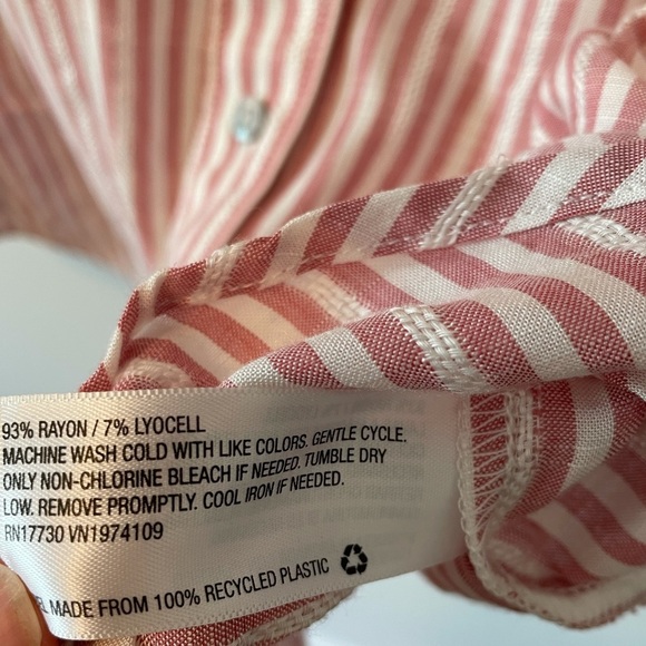 Universal Thread Pinstripe Button Up Shirt - Picture 8 of 12